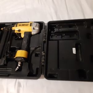 23 gauge dewalt naiL bard qgun